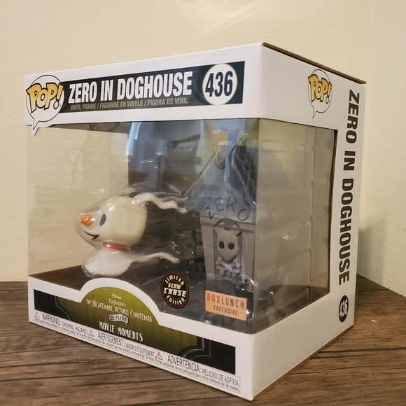 Disney Nightmare Before Christmas Movie Moments Zero in Doghouse CHASE Edition - Picture 9 of 10